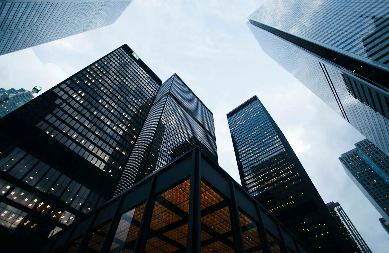 Commercial buildings in Stoke-on-Trent